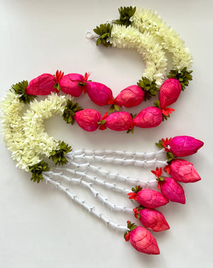 "Kamal ke phool" : Long Festive Door Hangings